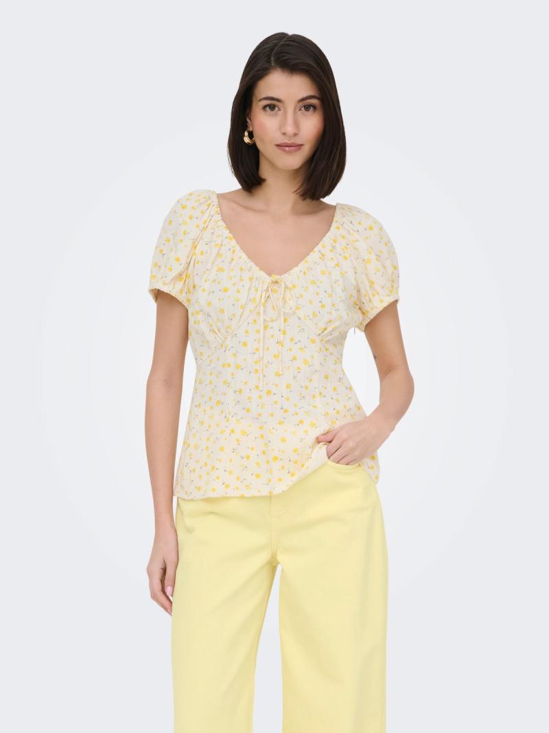 JDY Floral Top with Sweetheart Neckline