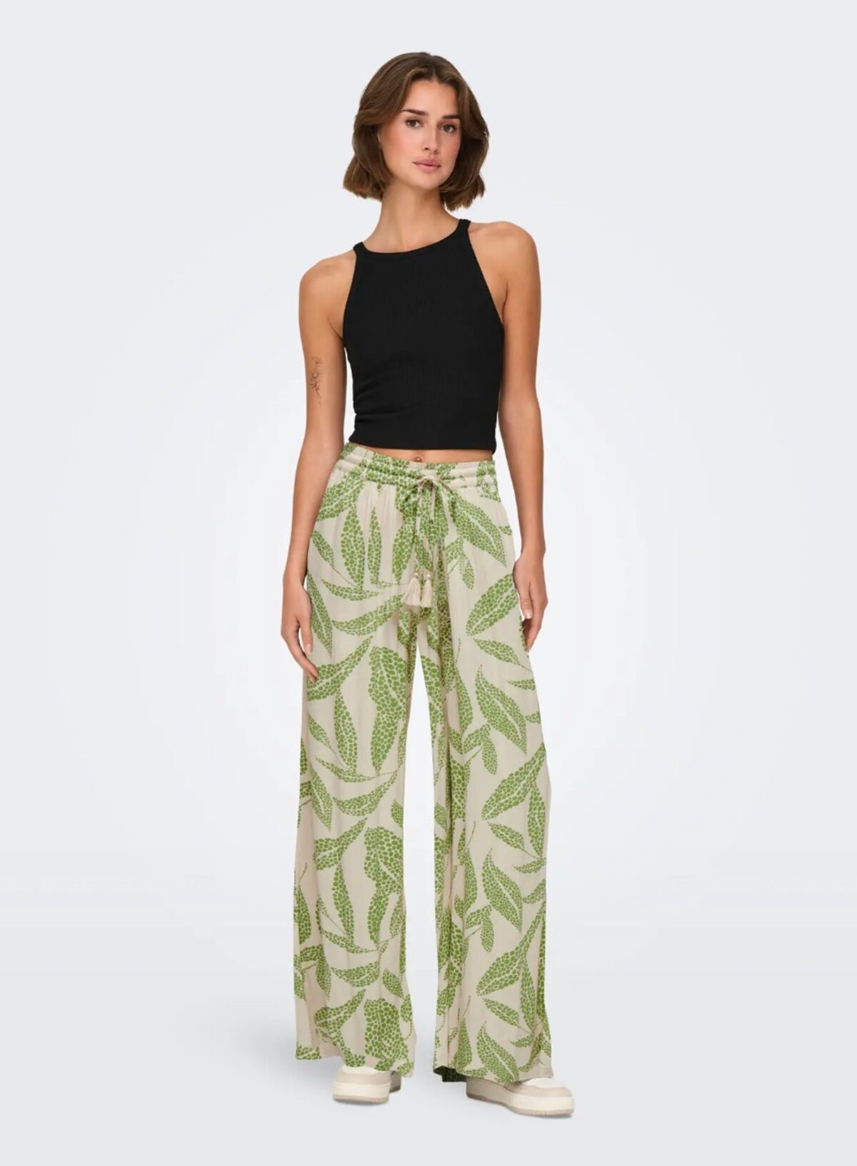 JDY Leaf Print Wide Leg Trousers