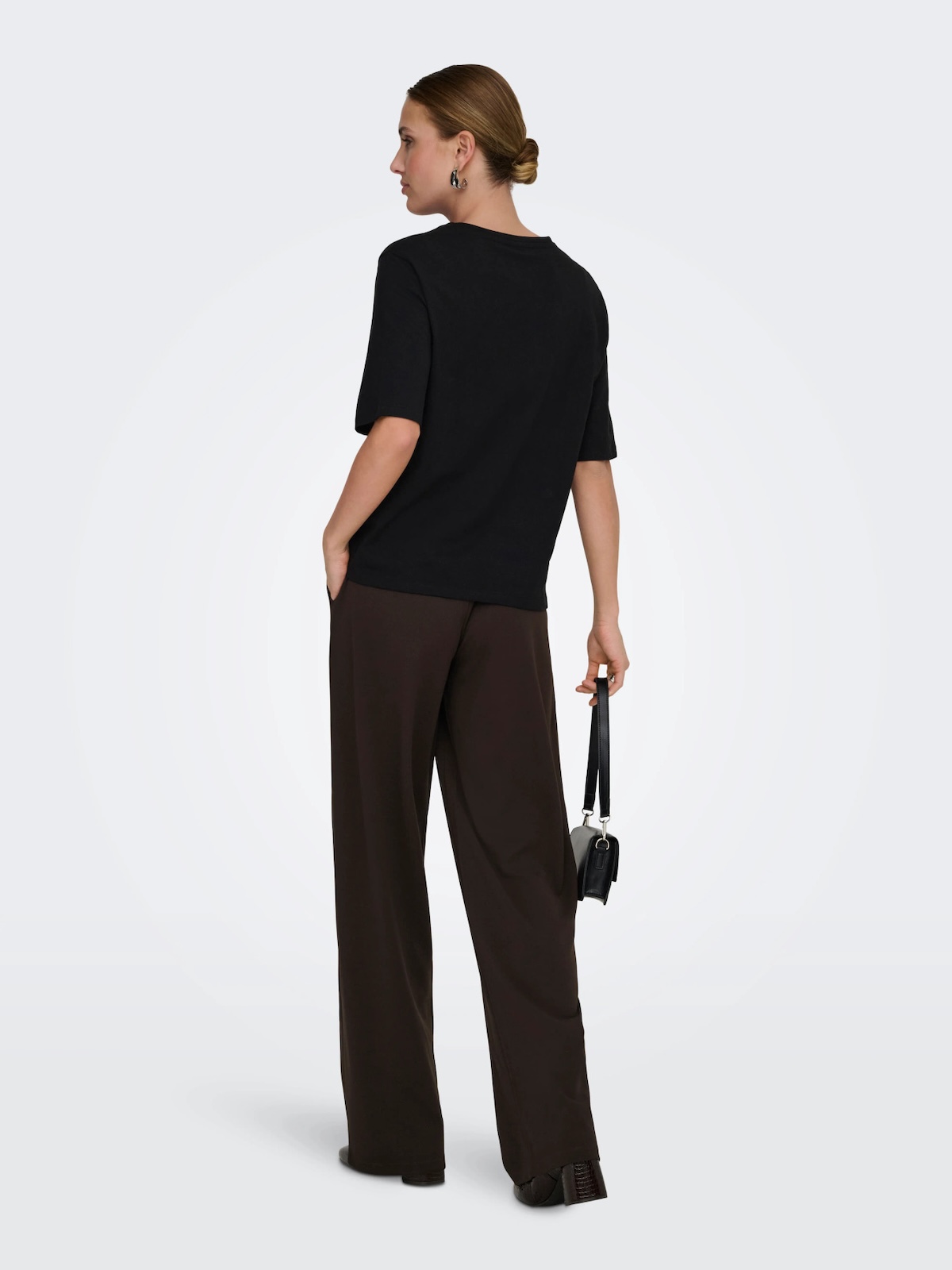 JDY Tailored Trousers in Chocolate