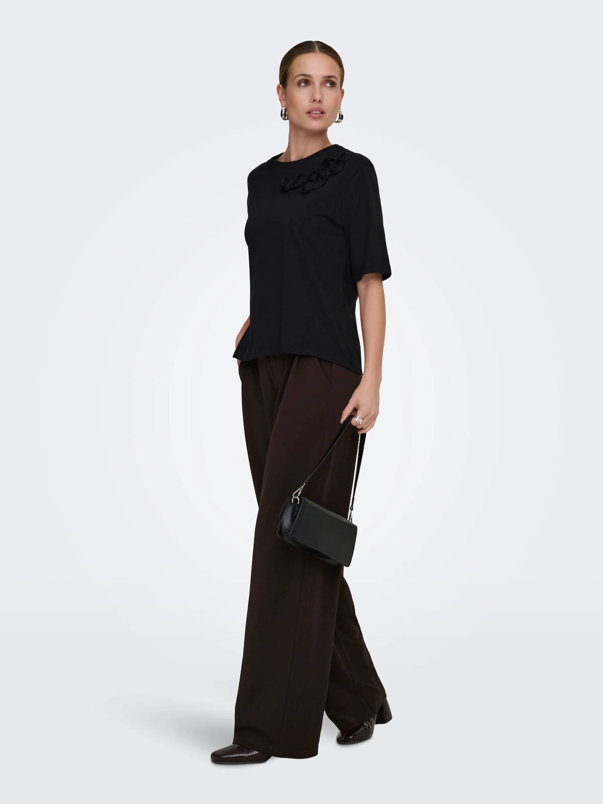 JDY Tailored Trousers in Chocolate